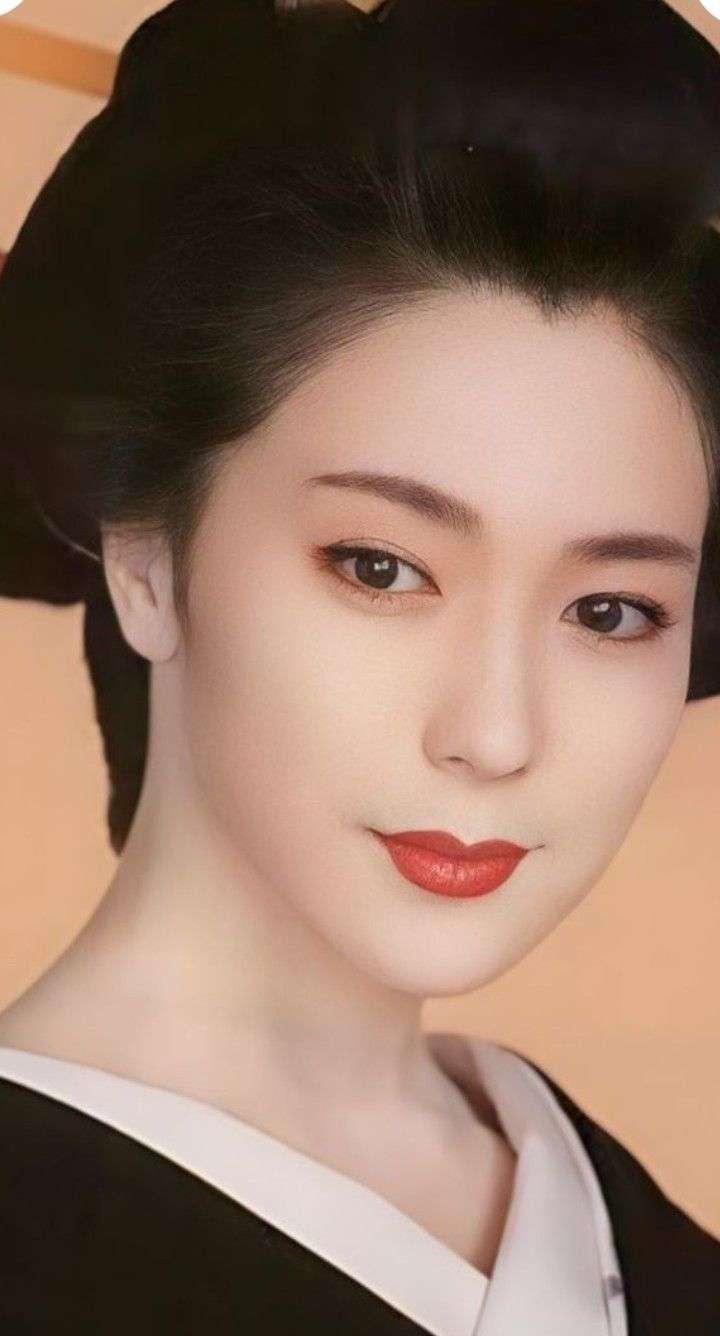 前髪なしが似合っている有名人が見たい【画像】