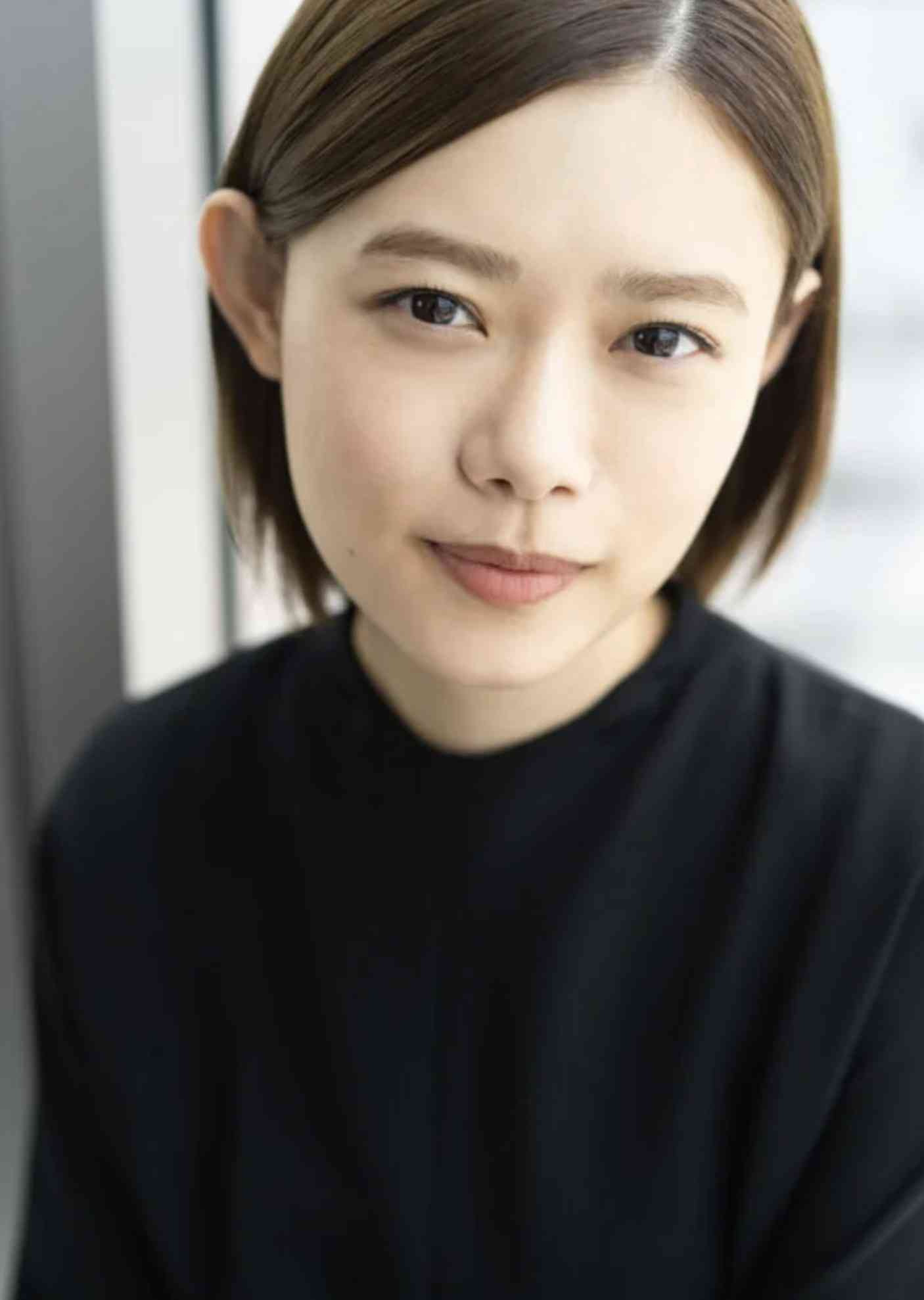 前髪なしが似合っている有名人が見たい【画像】