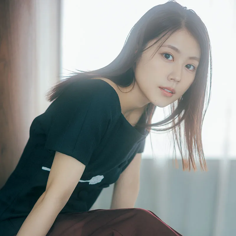 前髪なしが似合っている有名人が見たい【画像】