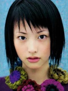 鈴木えみについて語りましょう!