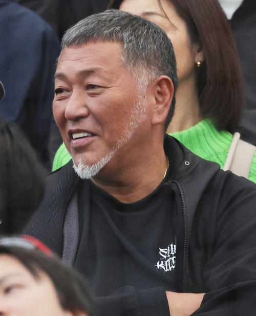 阿部慎之助監督を釈放 今後は在宅で捜査へ 読売巨人軍コメント「進退を含め処分を検討」 娘への暴行容疑で逮捕され容疑認める 「父親から暴行を受けた」などと娘が児童相談所に…