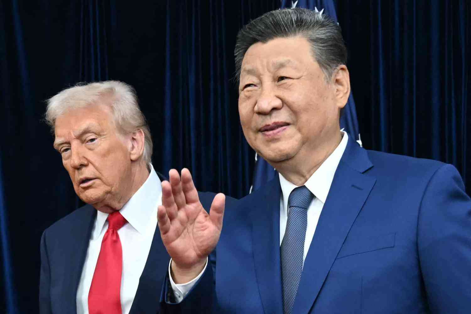 「中国で受け取ったすべての物品捨てろ」…米領空進入前にごみ箱へ直行