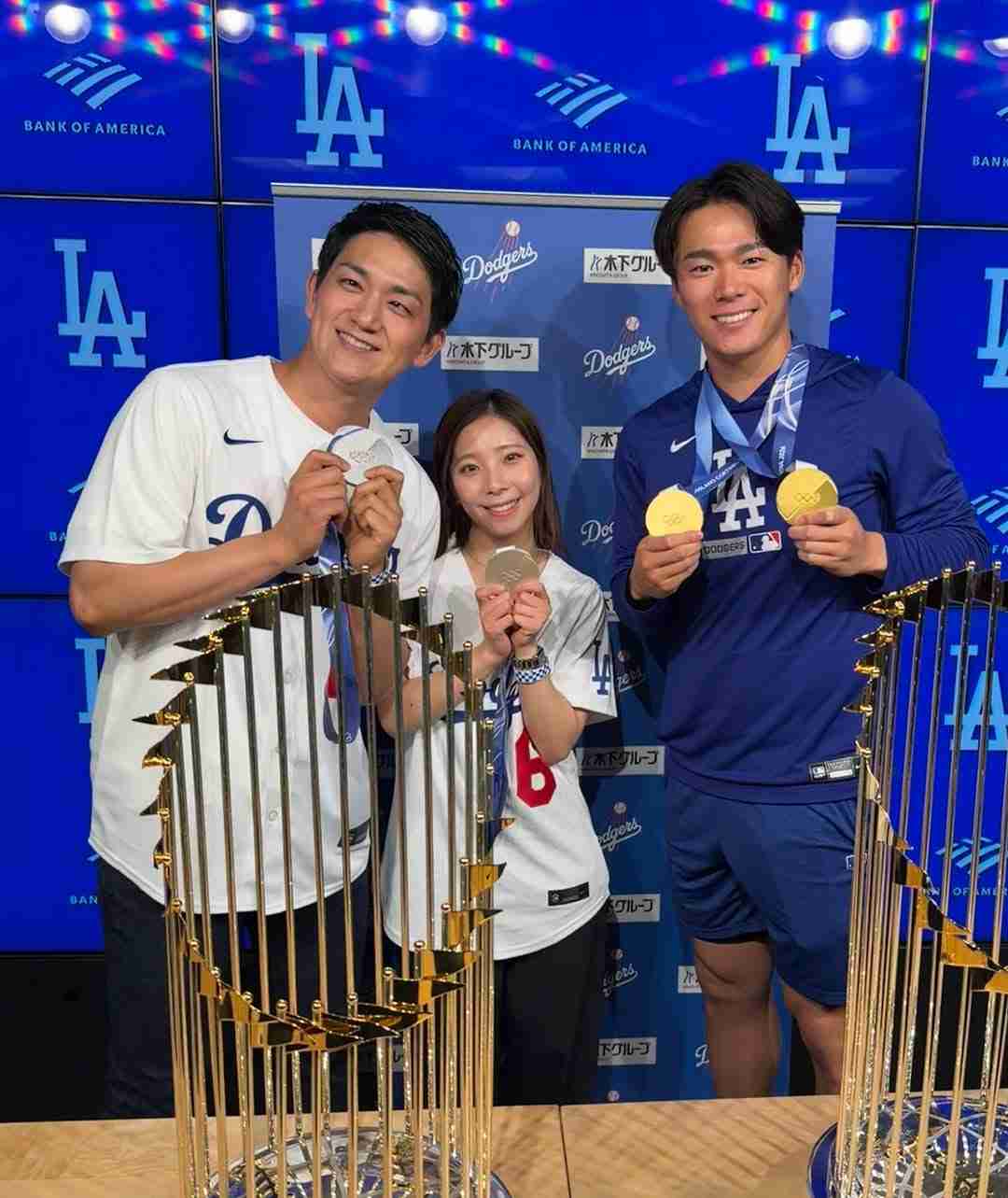 「りくりゅう」おそろいの指輪！ロサンゼルスでのショットに騒然「リング！」「貴重な…」「ワタシ達もとってもうれしい」