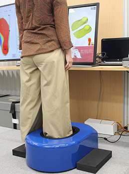 【結局どこのスニーカーが一番履きやすい?】