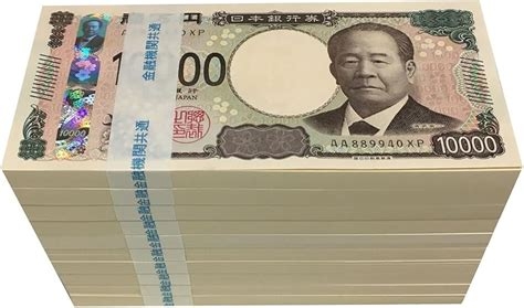 女性の年金「月10万未満」が4割弱。第3号被保険者の縮小議論で岐路に立つ「主婦628万人・主夫13万人」