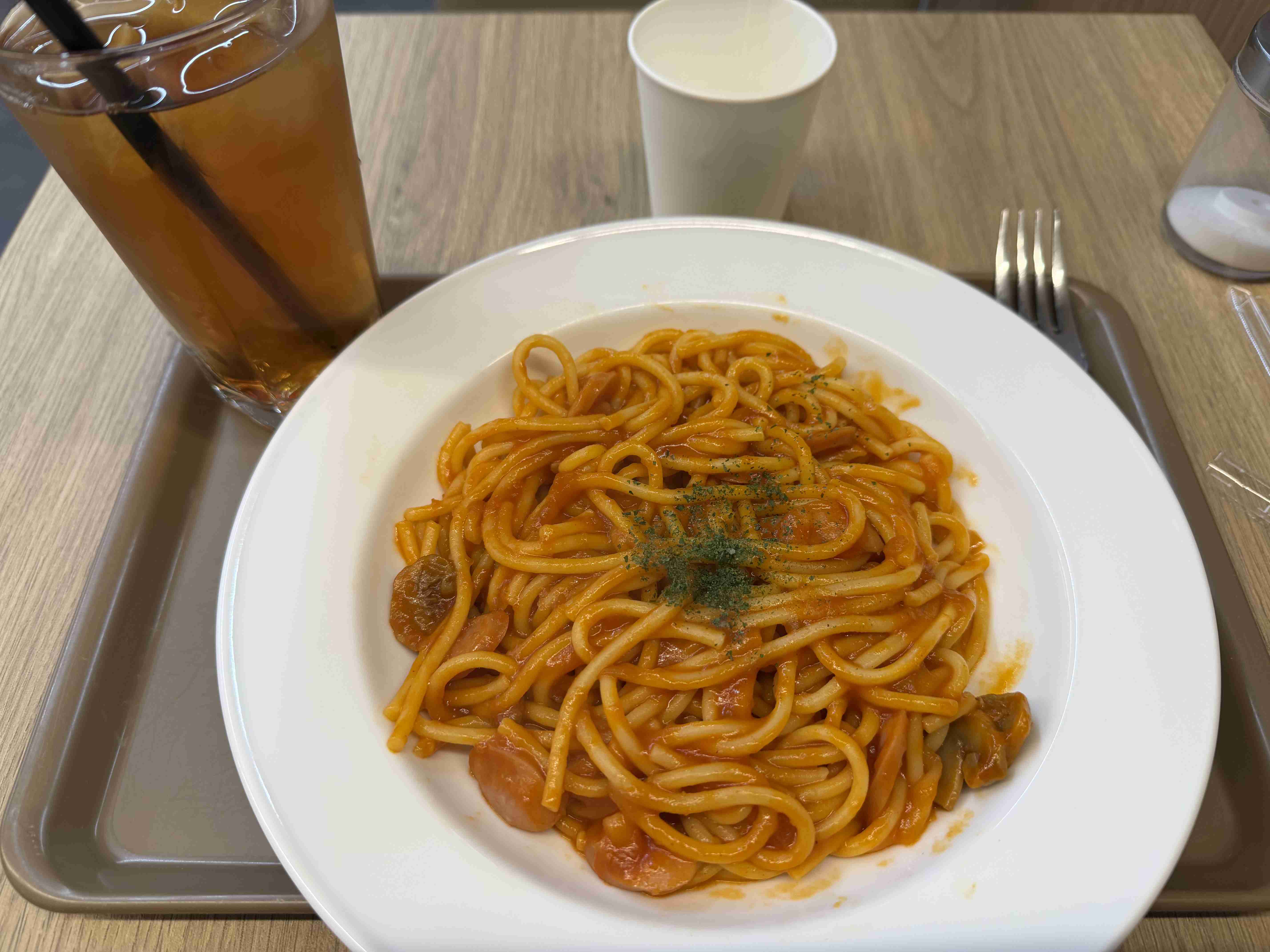 どんなカフェに最近行きましたか？
