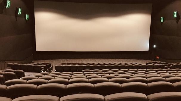 映画館（シネコン）で座る席は？