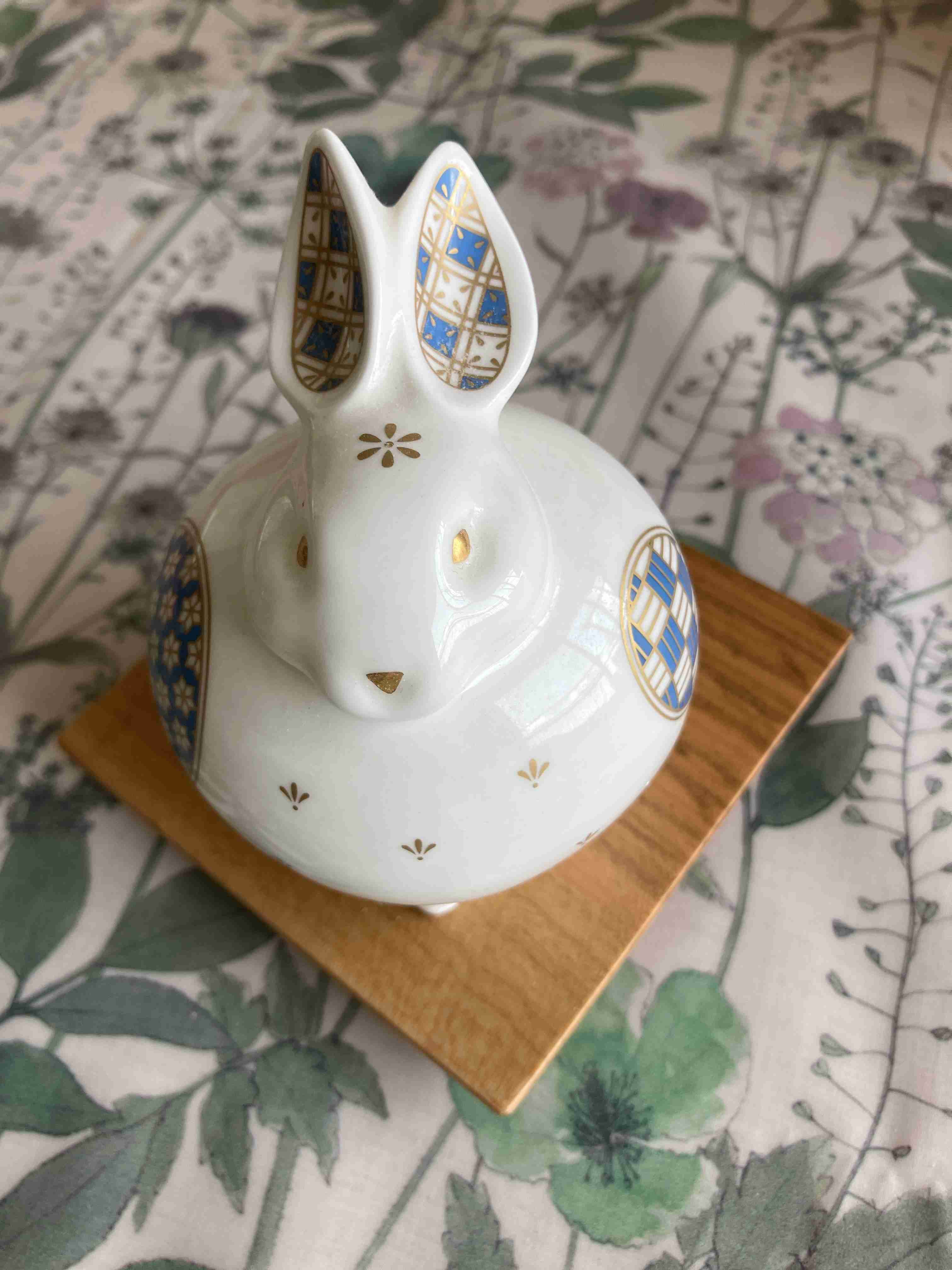 ノリタケの食器持ってる人