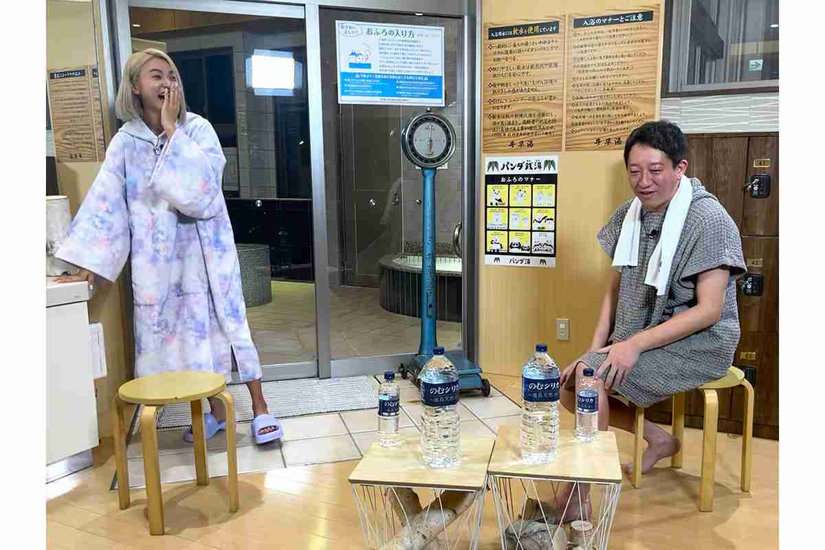 小島瑠璃子「毎日が楽しい」　伝統のゴルフコンペ「叙々苑カップ」で久しぶりの囲み取材　笑顔弾ける