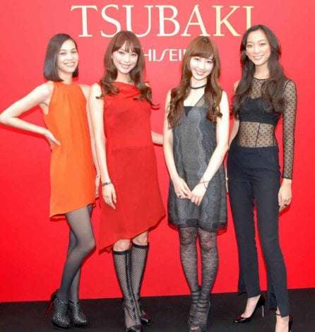 「2回も3回も4回も『顔が小さい』って言われ続けると…」水原希子が吐露した“外見を褒める”日本人への違和感《成田悠輔が聞く》