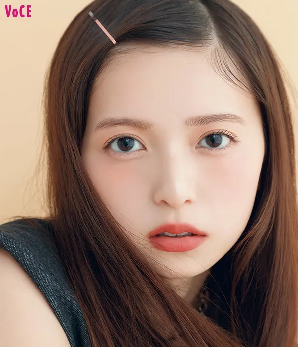 齋藤飛鳥「16万円」の“Miu Miu高級見せパン”着用にSNS衝撃…流行りの“下着見せファッション”に寄せられる困惑