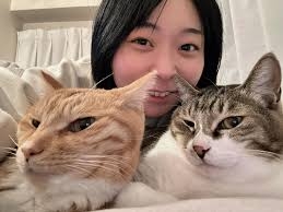 にゃんこスター・アンゴラ村長、肩出しオフショル姿で32歳の誕生日を報告 「可愛い~」「なんて美しいの!」