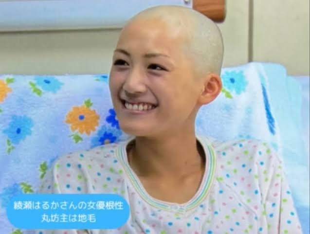 坊主頭が似合う芸能人