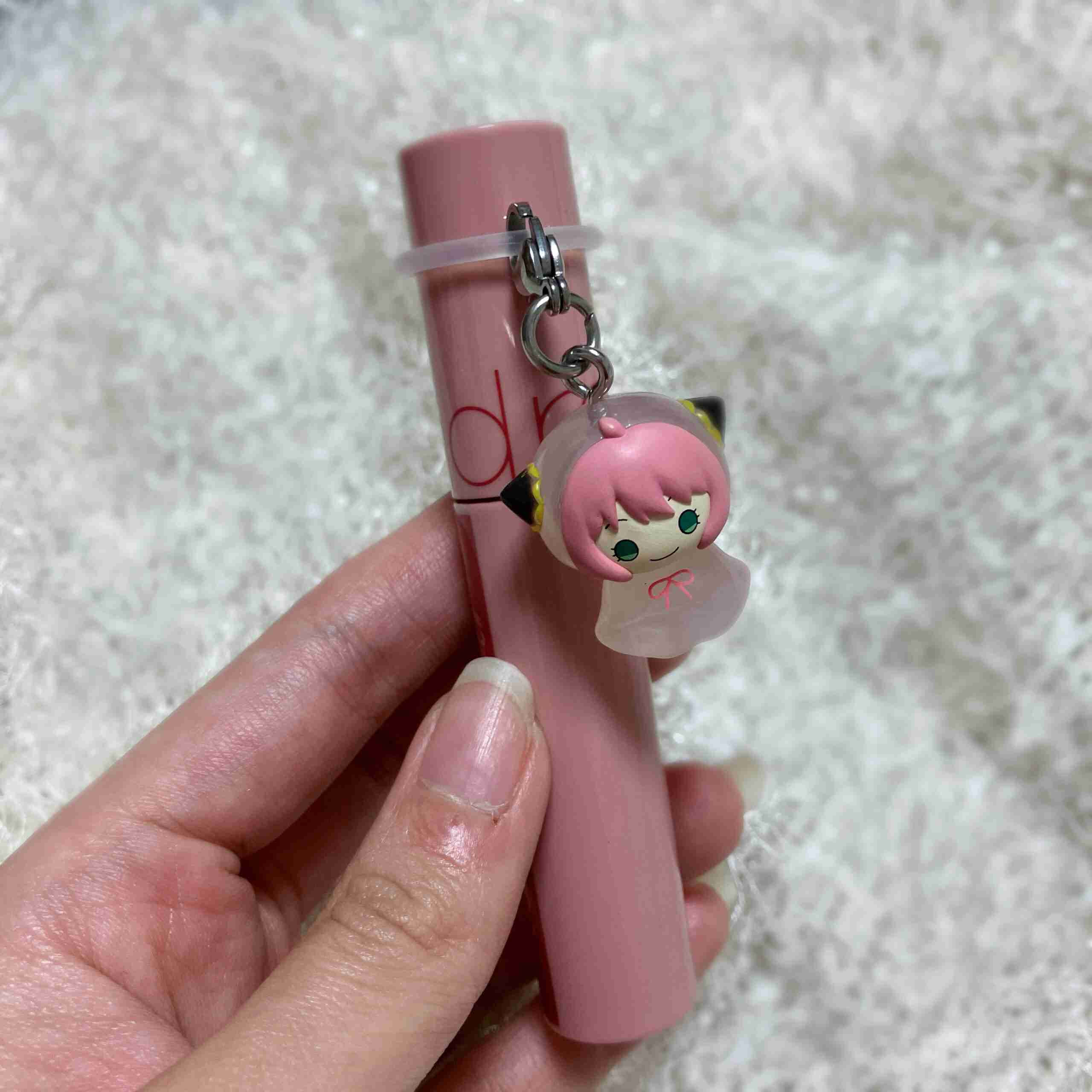【マリオ】「ガチャガチャに1時間待ち」ヨッシーの“めじるしチャーム”が即完売も、転売続出で加熱する“争奪戦”【映画】