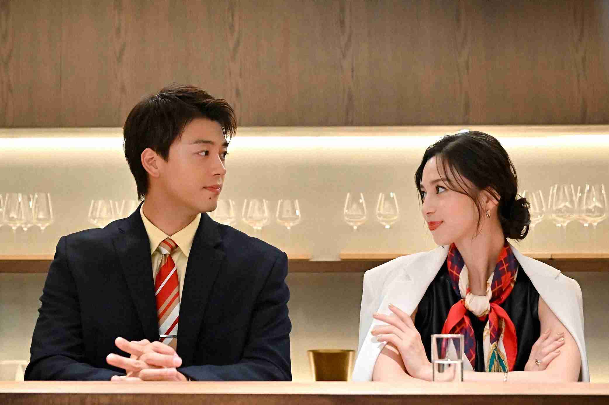 こんなに似合う人いる?!中条あやみのお姫様ドレスが「本物」すぎて尊い…報道陣も感嘆、マリー・アントワネットをイメージ