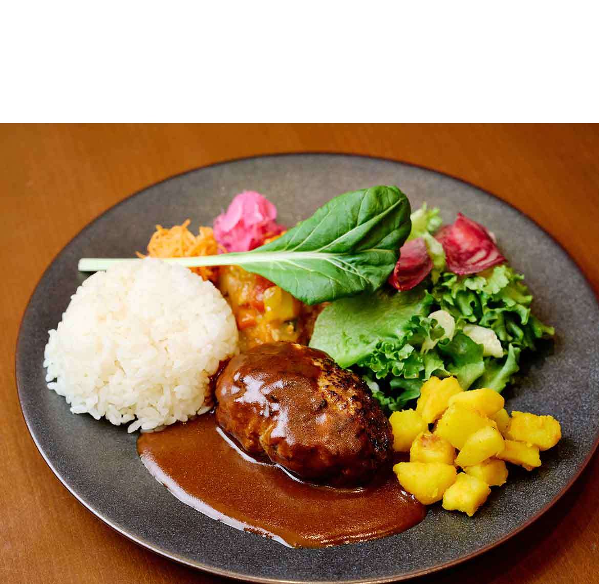 【自宅でお昼ごはん食べてる人限定】何食べてますか？
