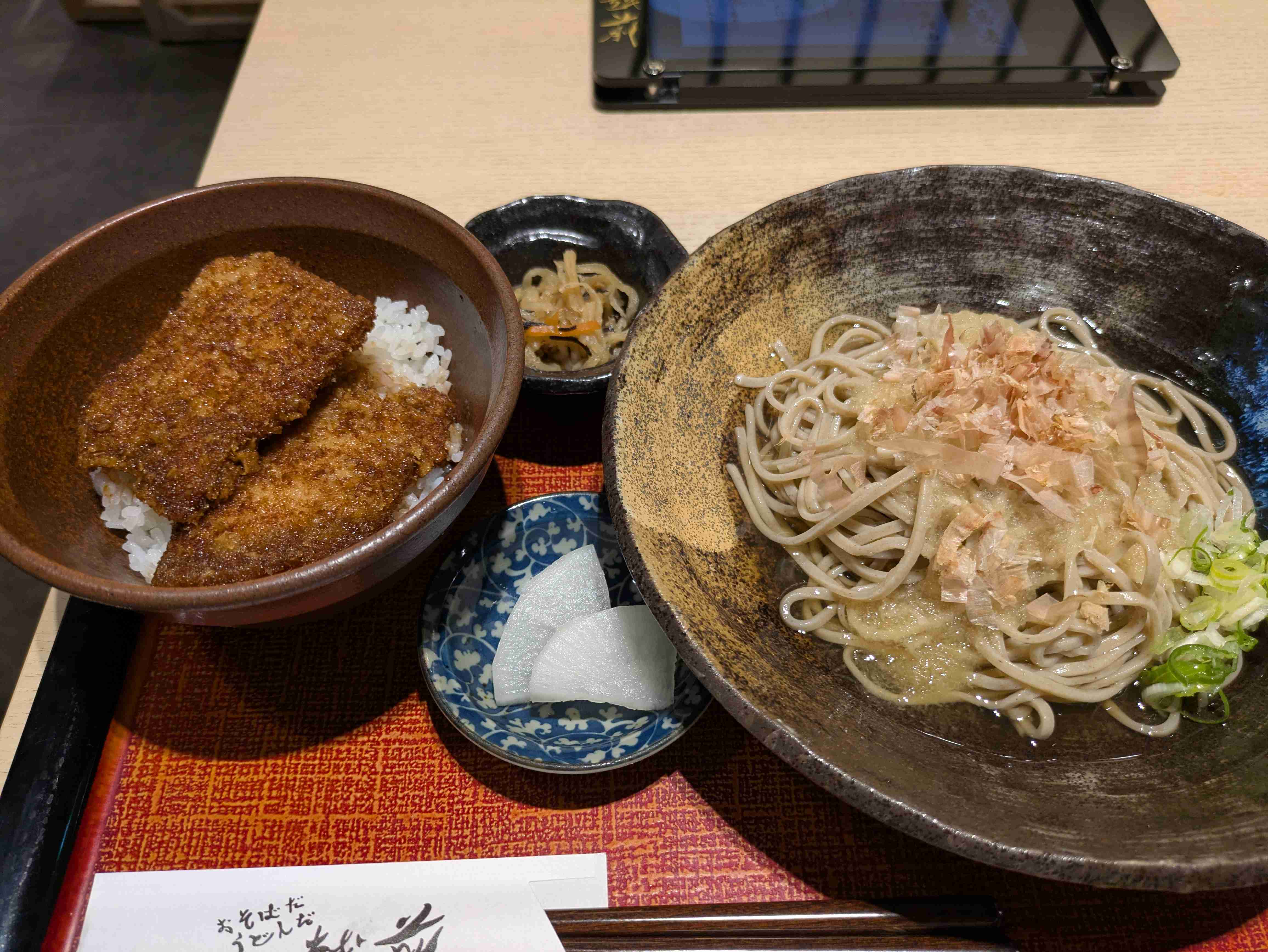 旅先で食べた美味しい料理の画像を貼るトピ