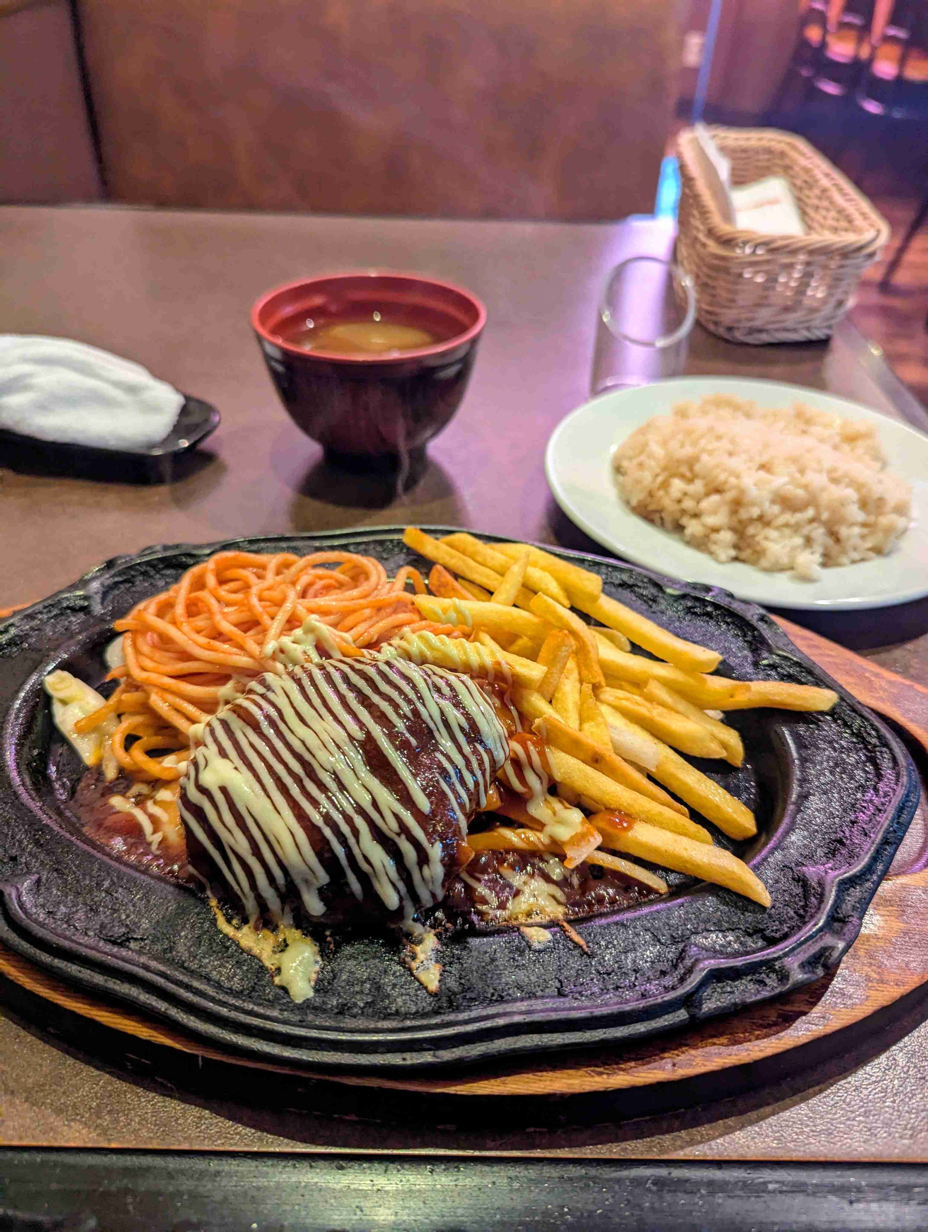 旅先で食べた美味しい料理の画像を貼るトピ