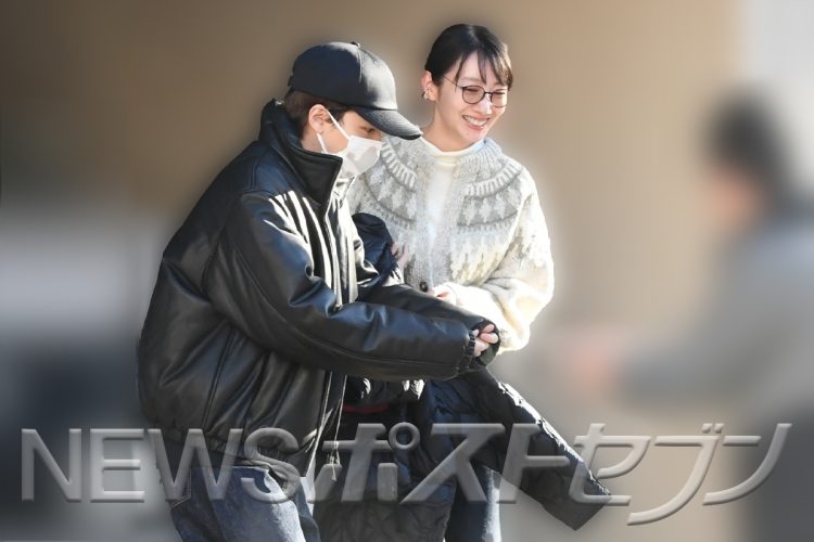 波瑠、艶やか‟着物8変化”が「若妻ですね」沸騰　好調の主演ドラマ『月夜行路』の進化美貌×ドハマり和装姿が好感