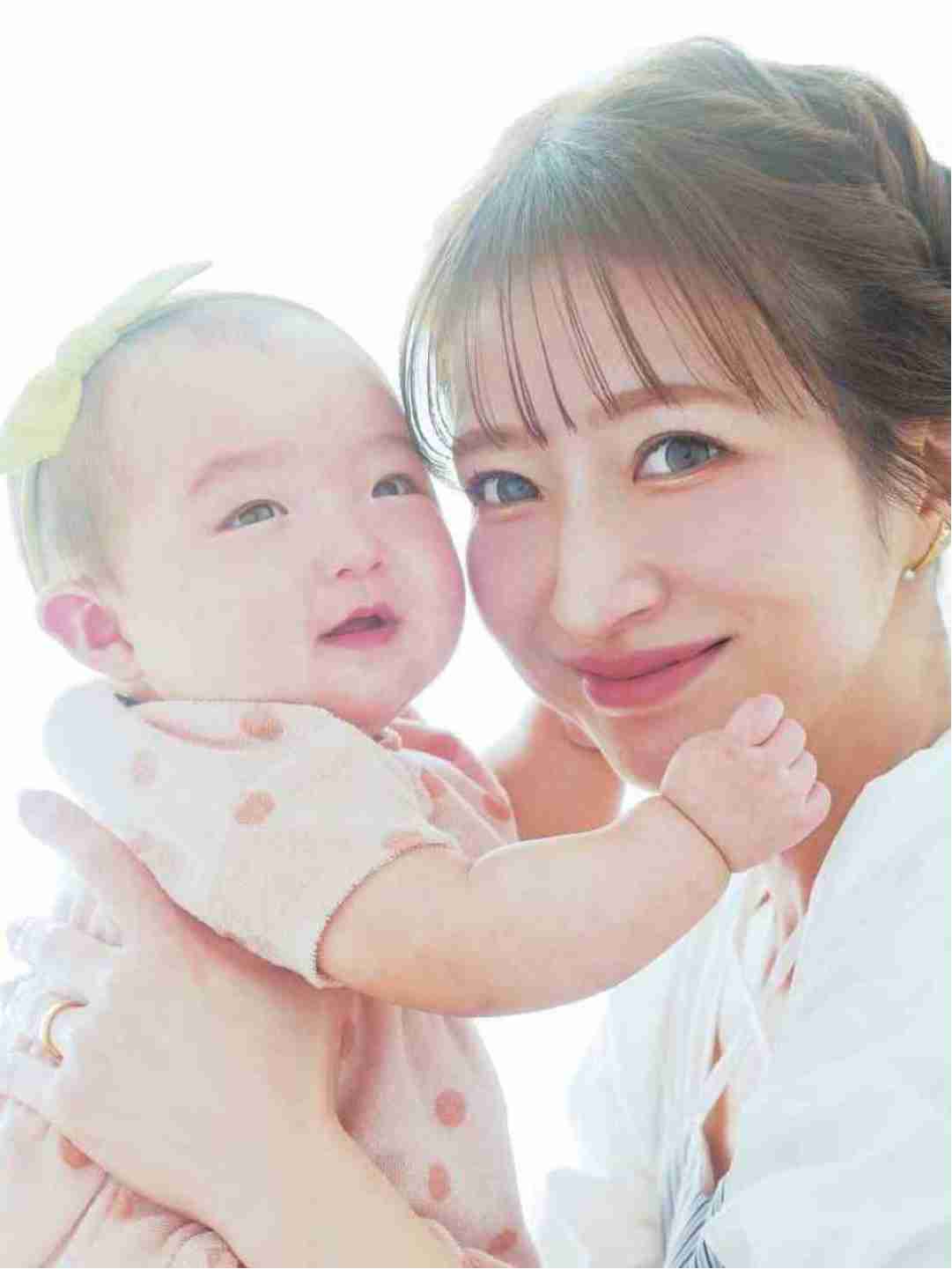 辻希美、第5子・夢空ちゃんと親子共演　『ひよこクラブ』に登場「親子での撮影が初めて」