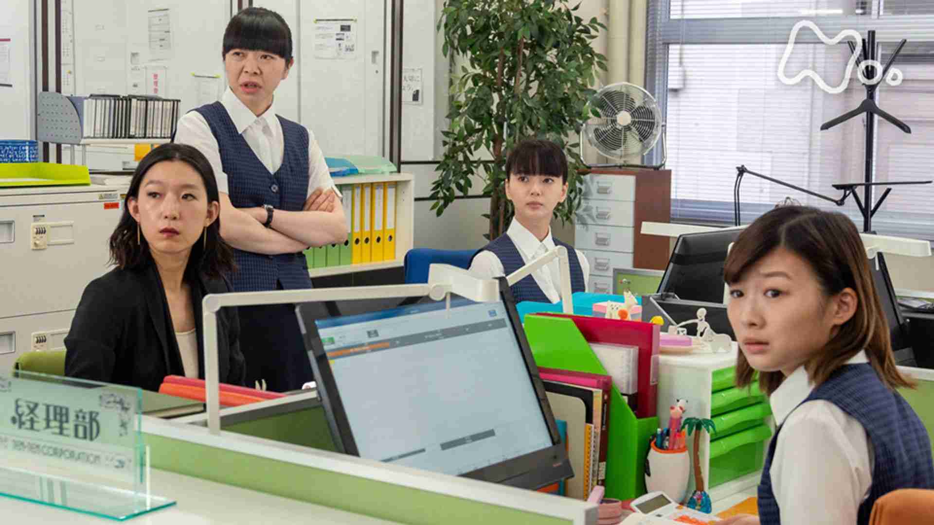 今は有名な俳優をこんな所で発見した！