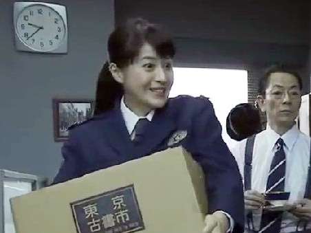 今は有名な俳優をこんな所で発見した！