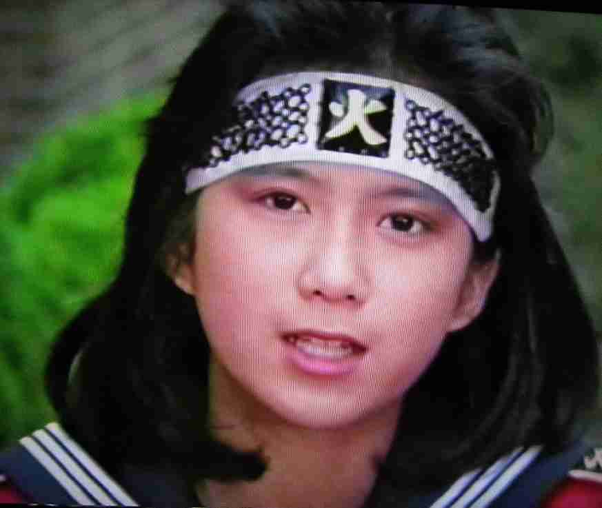 今は有名な俳優をこんな所で発見した！