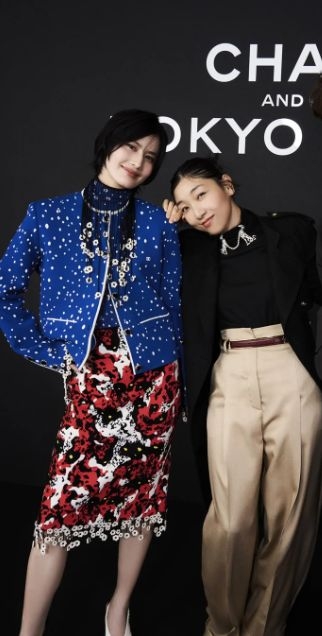安藤サクラ＆小松奈菜、シャネルアンバサダーコンビが魅せる世界観にフォロワーくぎ付け…