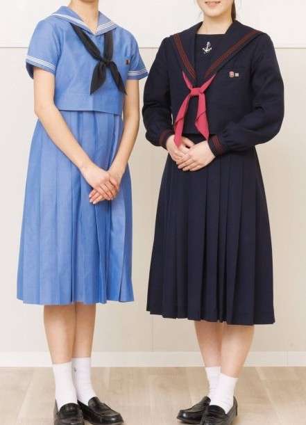 昭和3年からデザインを変えない「セーラー服」が人気！　“広瀬すず”も着た「常盤木学園高校」の制服が愛され続ける理由 「当校の歴史の生き字引のような存在だと思います」