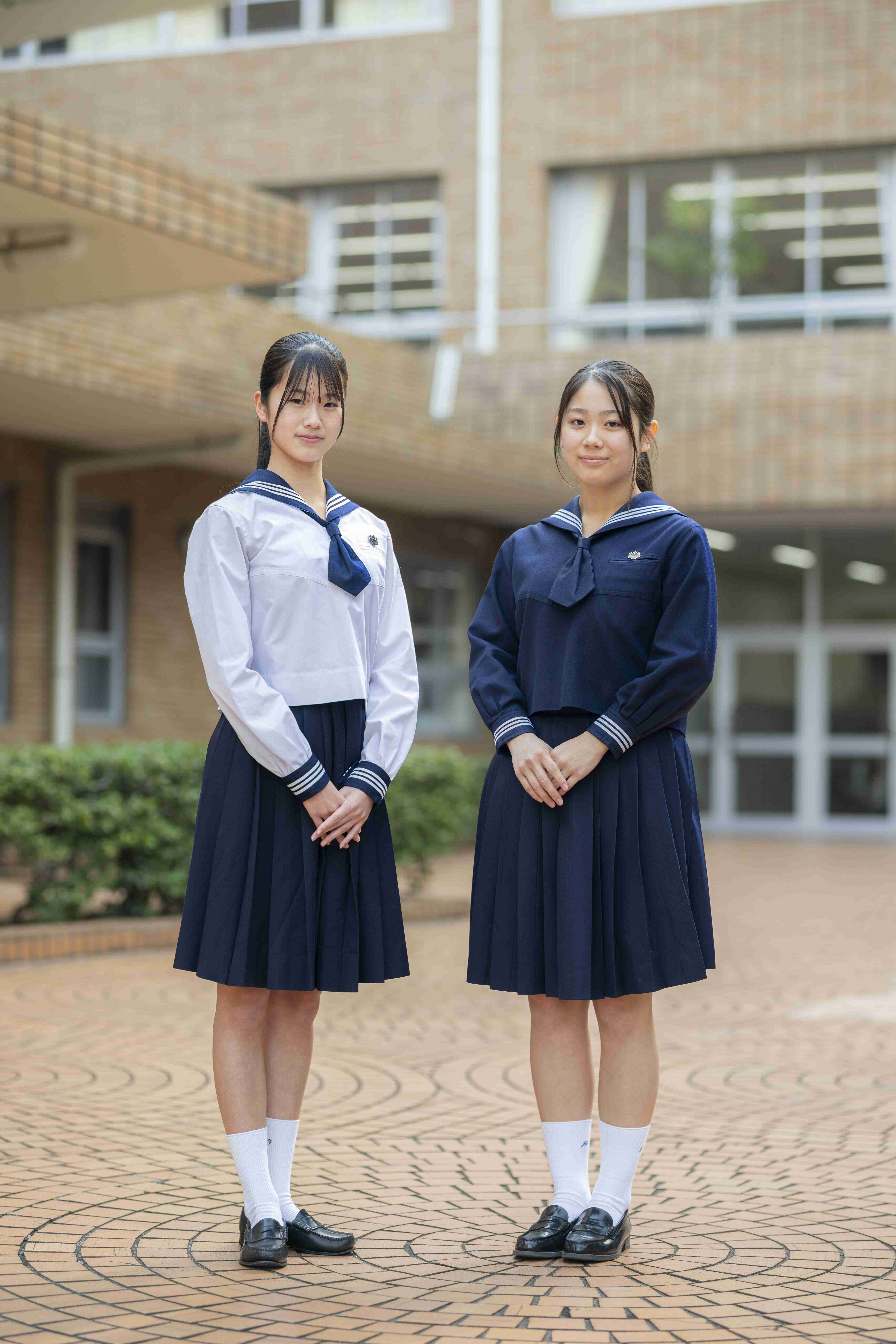 昭和3年からデザインを変えない「セーラー服」が人気！　“広瀬すず”も着た「常盤木学園高校」の制服が愛され続ける理由 「当校の歴史の生き字引のような存在だと思います」