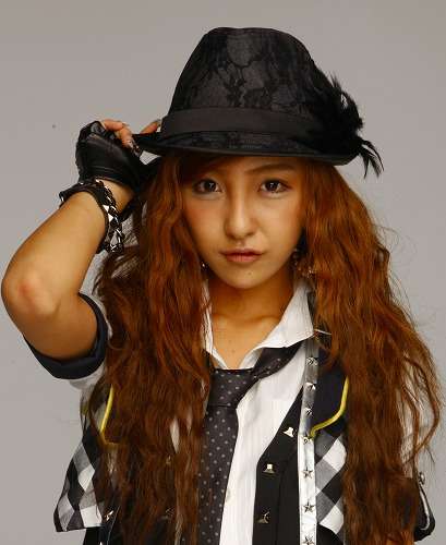 安室奈美恵、佐々木希といった2000年代を代表する美女にはハッキリとないが、今みたいに涙袋があった方が可愛いという価値観はいつ頃から定着したのか