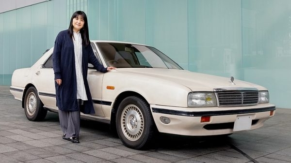 日産、新型「エルグランド」を公開　16年ぶりフルモデルチェンジ　経営再建の行方占う1台