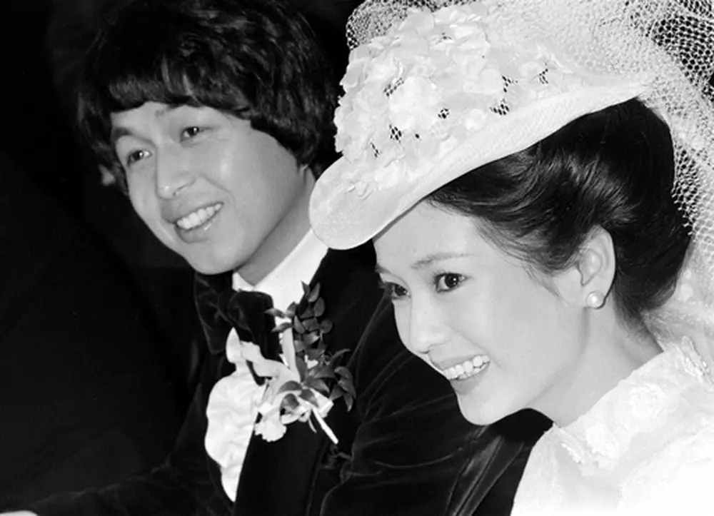 中村雅俊、妻・五十嵐淳子さんが急病で死去 73歳 突然の別れに「現実を受け止めることができません」