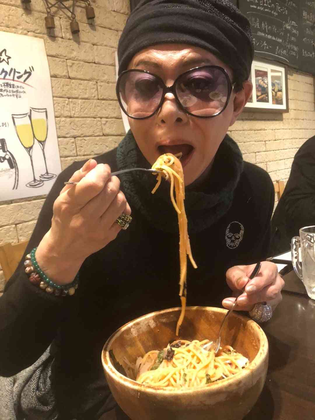 A型は美川憲一、B型はマツコ、O型は武田鉄矢、AB型はIKKO言葉で話すトピ Part15