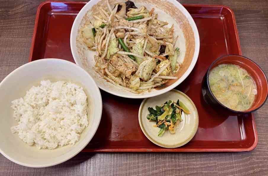飲食店名を書くと誰かがそこで飲食したメニューを返信してくれるトピ