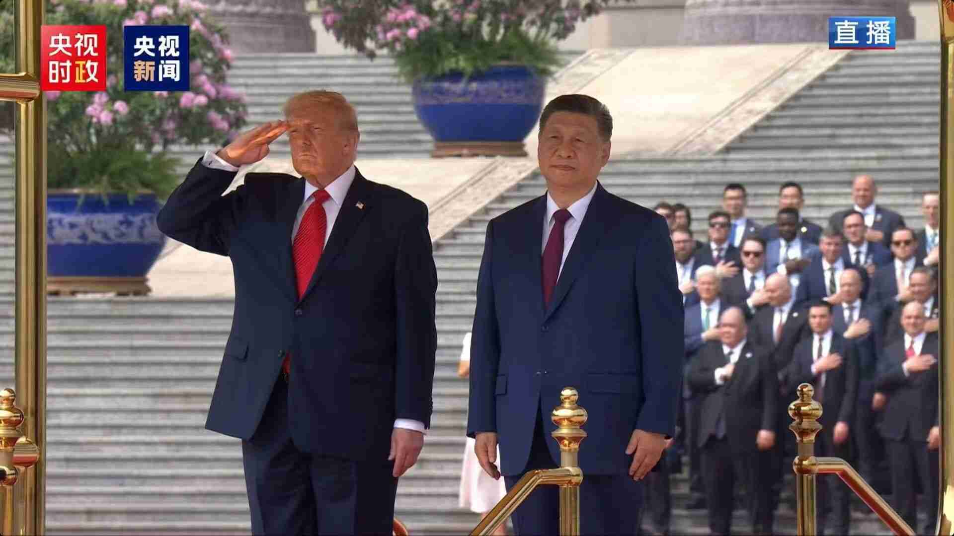 トランプ、“排泄物まみれの池”にオバマやバイデンを浮かべるAI画像を投稿。「下水が大好き」と揶揄