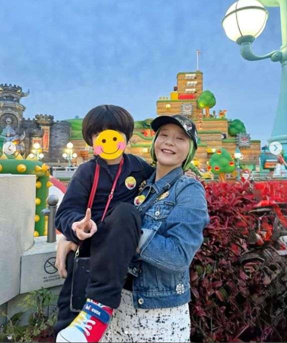 昨年12月に手術していた華原朋美　近影公開「子供に感謝」親子ショットも披露