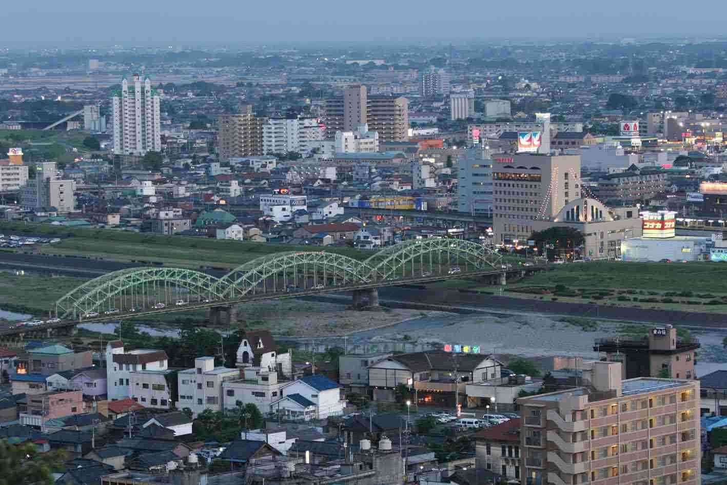 「都会じゃないけど田舎でもない都市」で皆さんが好きなのは何処ですか!?