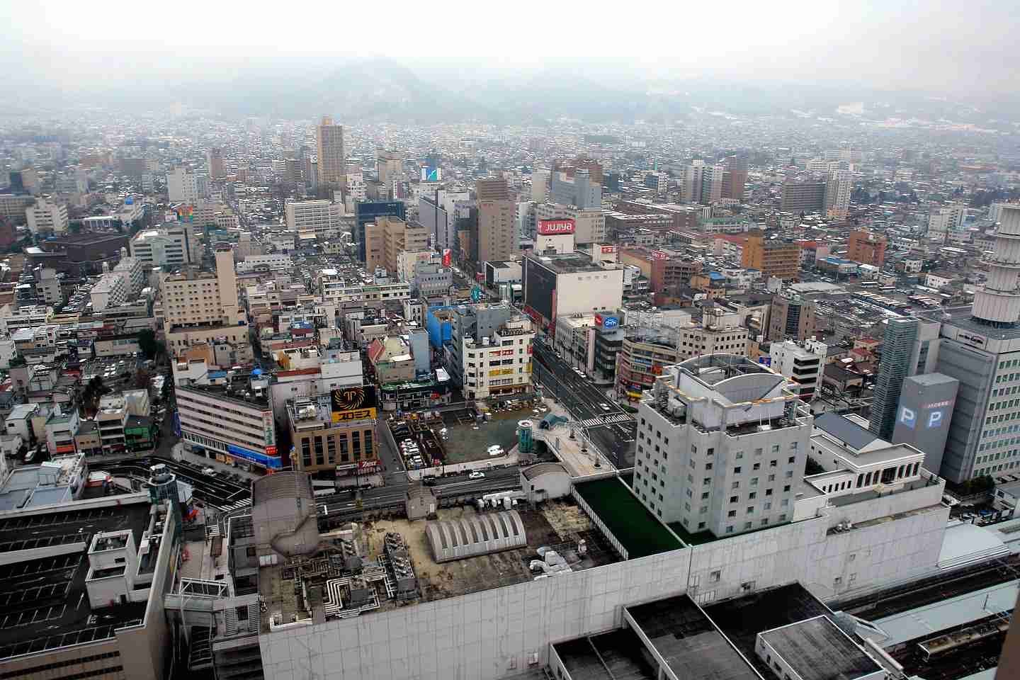 「都会じゃないけど田舎でもない都市」で皆さんが好きなのは何処ですか!?