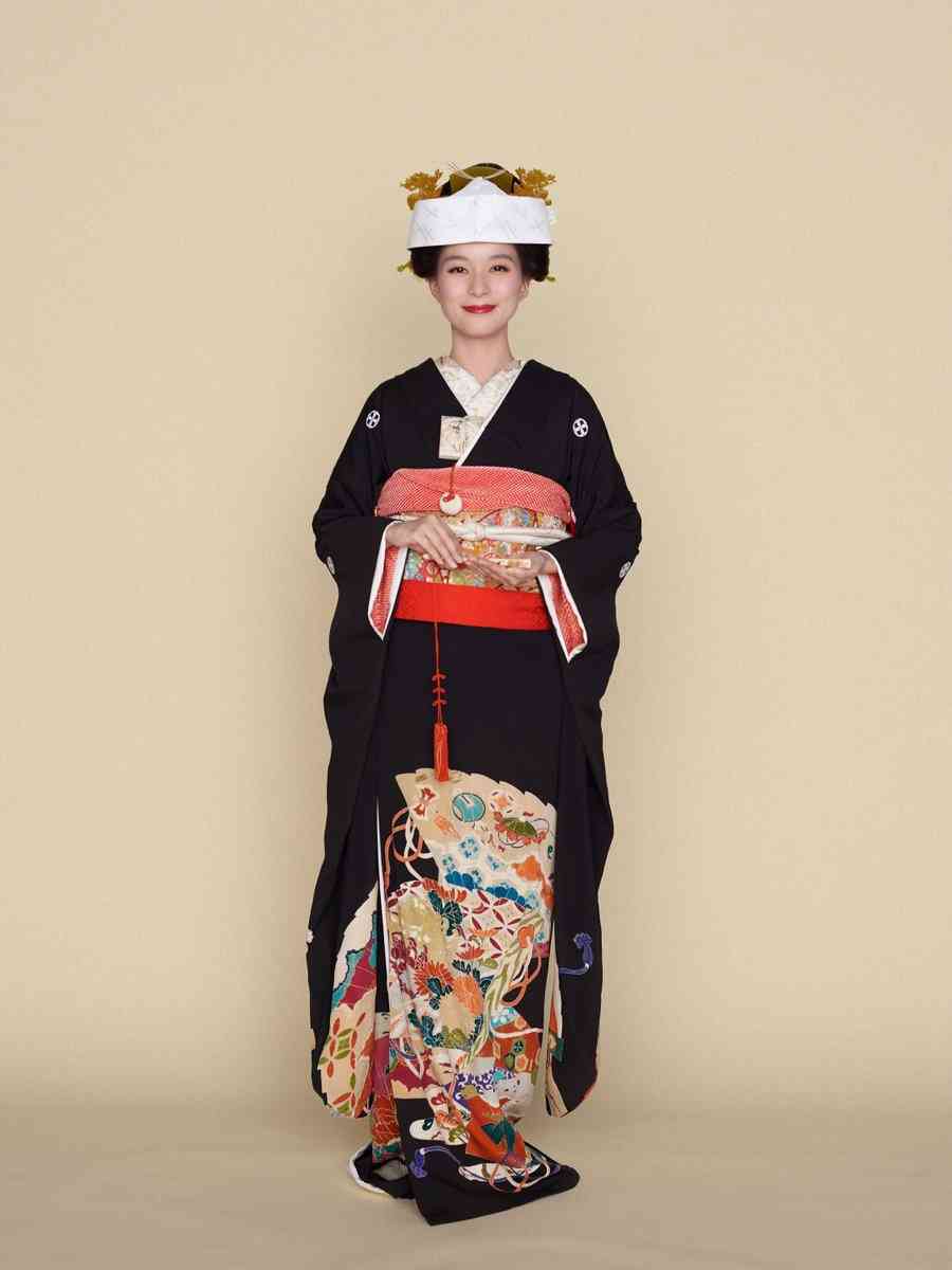 芸能人のウエディングドレスや和装姿が見たい