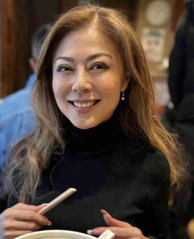 “貝殻ビキニ”の“美のカリスマ”復活! 武田久美子23年ぶり写真集先行カット公開