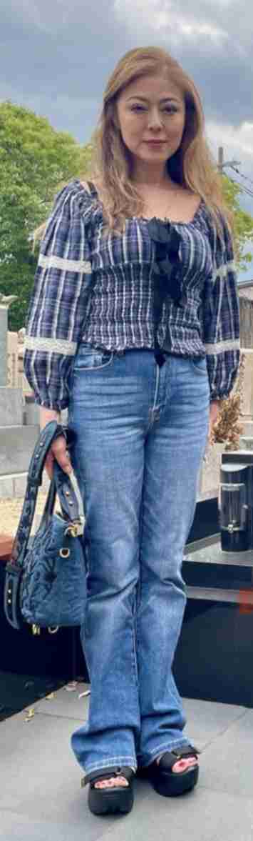 “貝殻ビキニ”の“美のカリスマ”復活! 武田久美子23年ぶり写真集先行カット公開