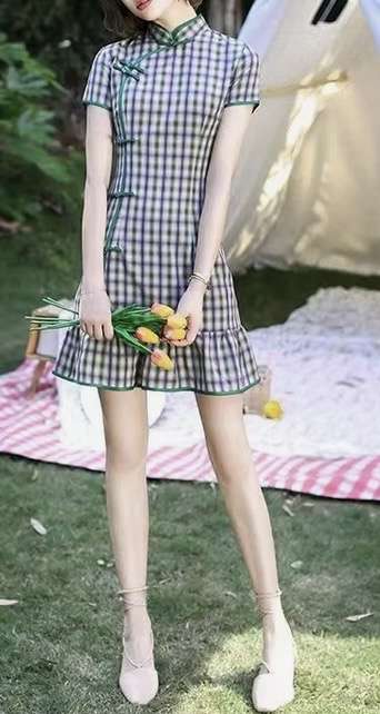 「服自体は可愛いが組み合わせが終わってるのでは?と心配になる」という人のコーデ写真→個性派ファッションには最早普通のアドバイスとか関係ないのでは?という話