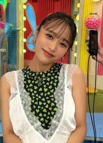 綾瀬はるかのシワ、小泉今日子の白髪が「美しい」と話題 整形・加工全盛時代に支持される「受け入れる」生き方