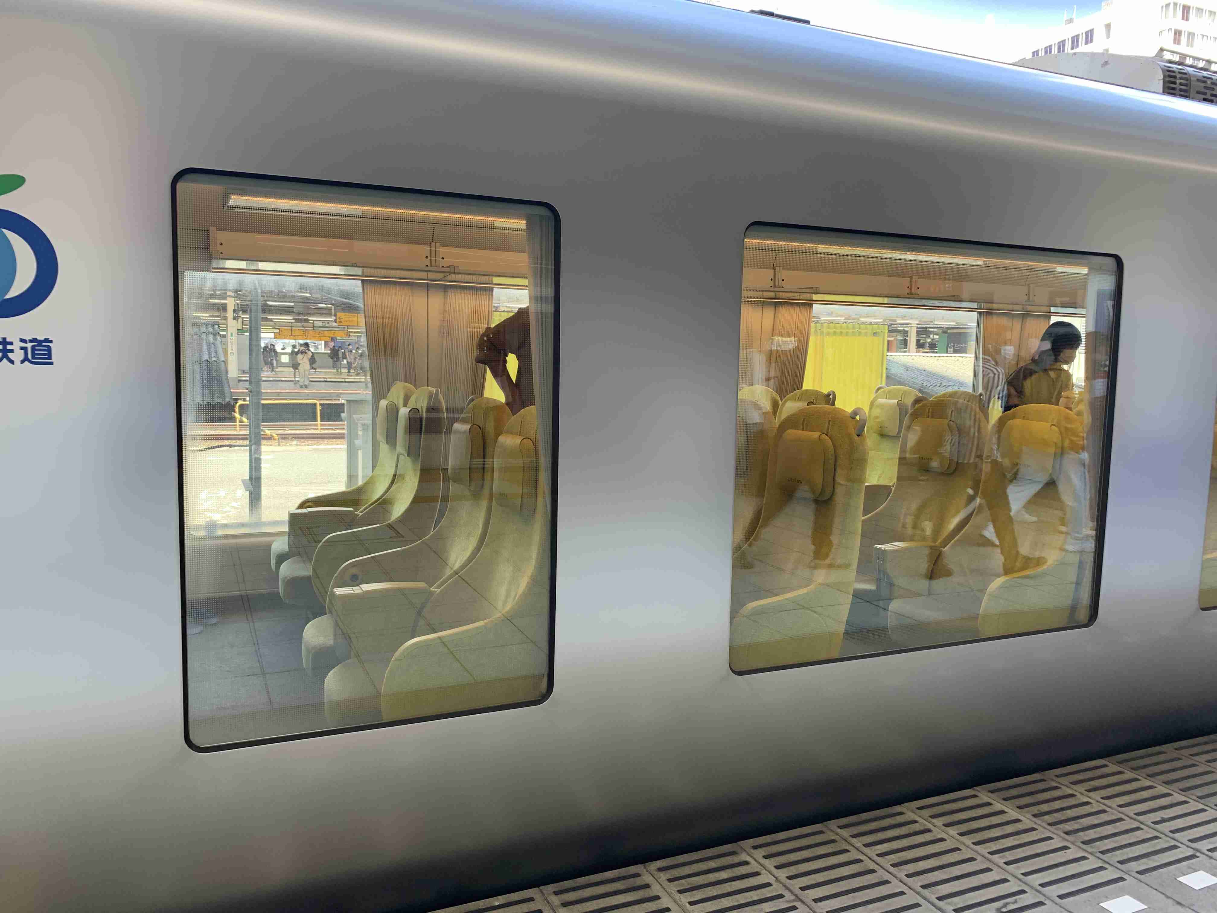 ガル民がスマホで撮った駅や電車がみたい!Part3