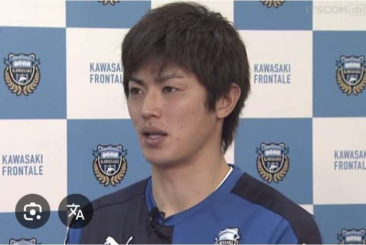 W杯の客席で抱擁！DF谷口彰悟＆泉里香が「ぎゅーしてて倒れそう」2ショット「素敵やばい」「顔そっくり」「目の保養すぎる」