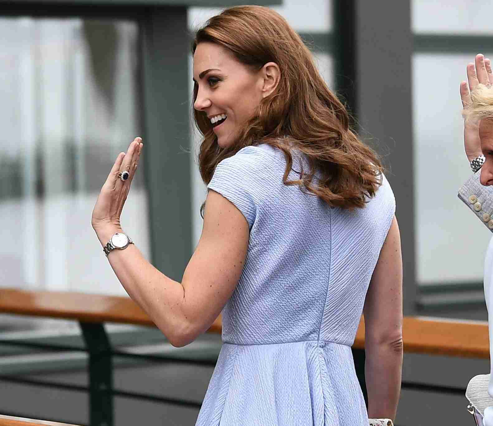 ヘンリー王子、英王室批判を「後悔」 キャサリン妃に集まる称賛の声にメーガンさんは不機嫌
