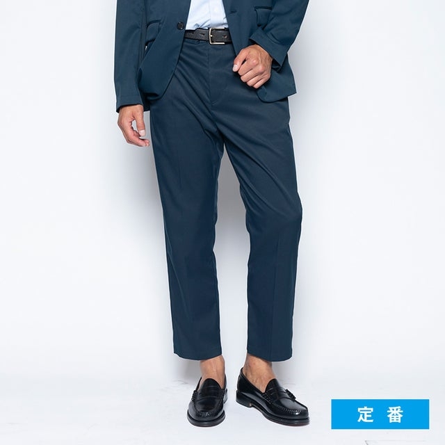 『洋服の青山』が「ビジネス向けハーフパンツ」発売、都庁“短パン解禁”で「キモい」「男性差別」議論の行方は