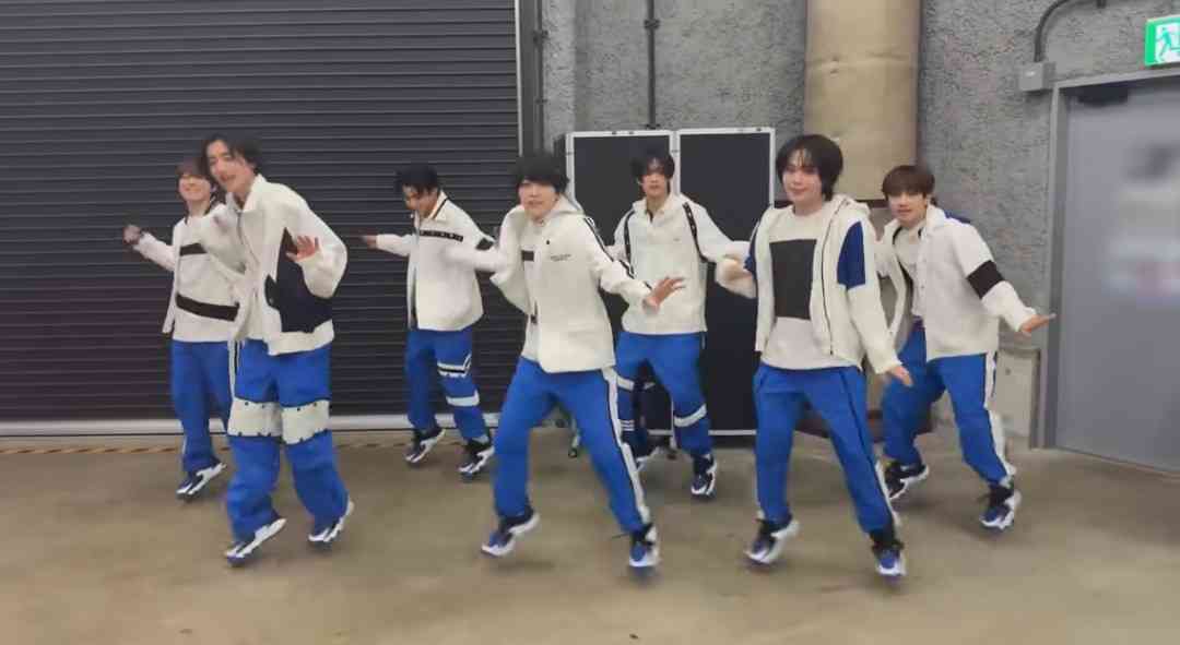 “2度目文春砲”長尾謙杜の孤立感を生放送でフォロー、なにわ男子リーダー大橋和也の振る舞いに称賛と感動