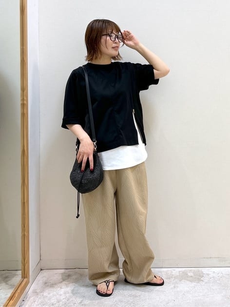 おばさんでも似合うTシャツ・着こなし